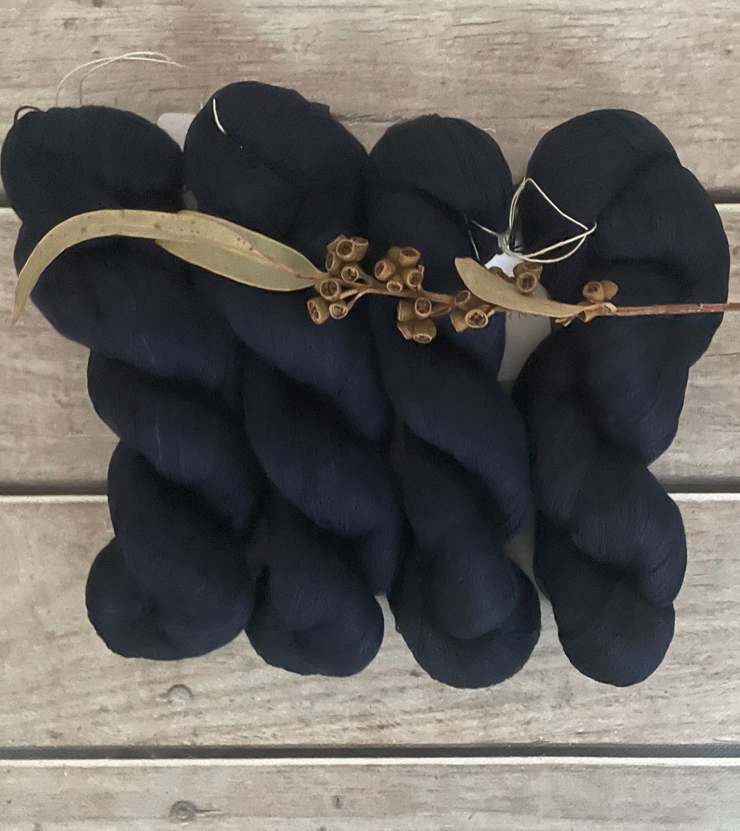 Midnight - 4 ply in Mulberry silk - Ginseng f
