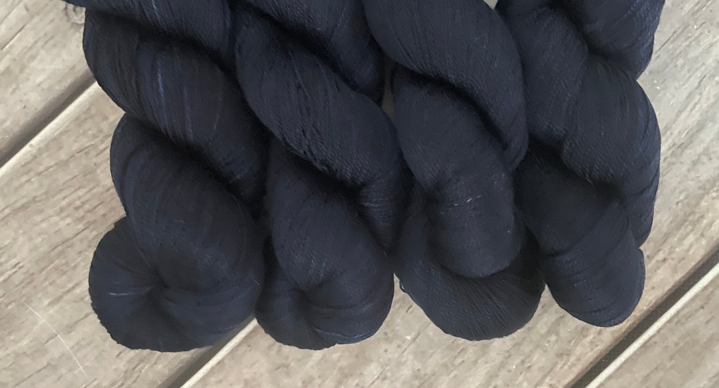 Midnight in Paradise - 3 ply in pure Mulberry silk - Ginseng hl