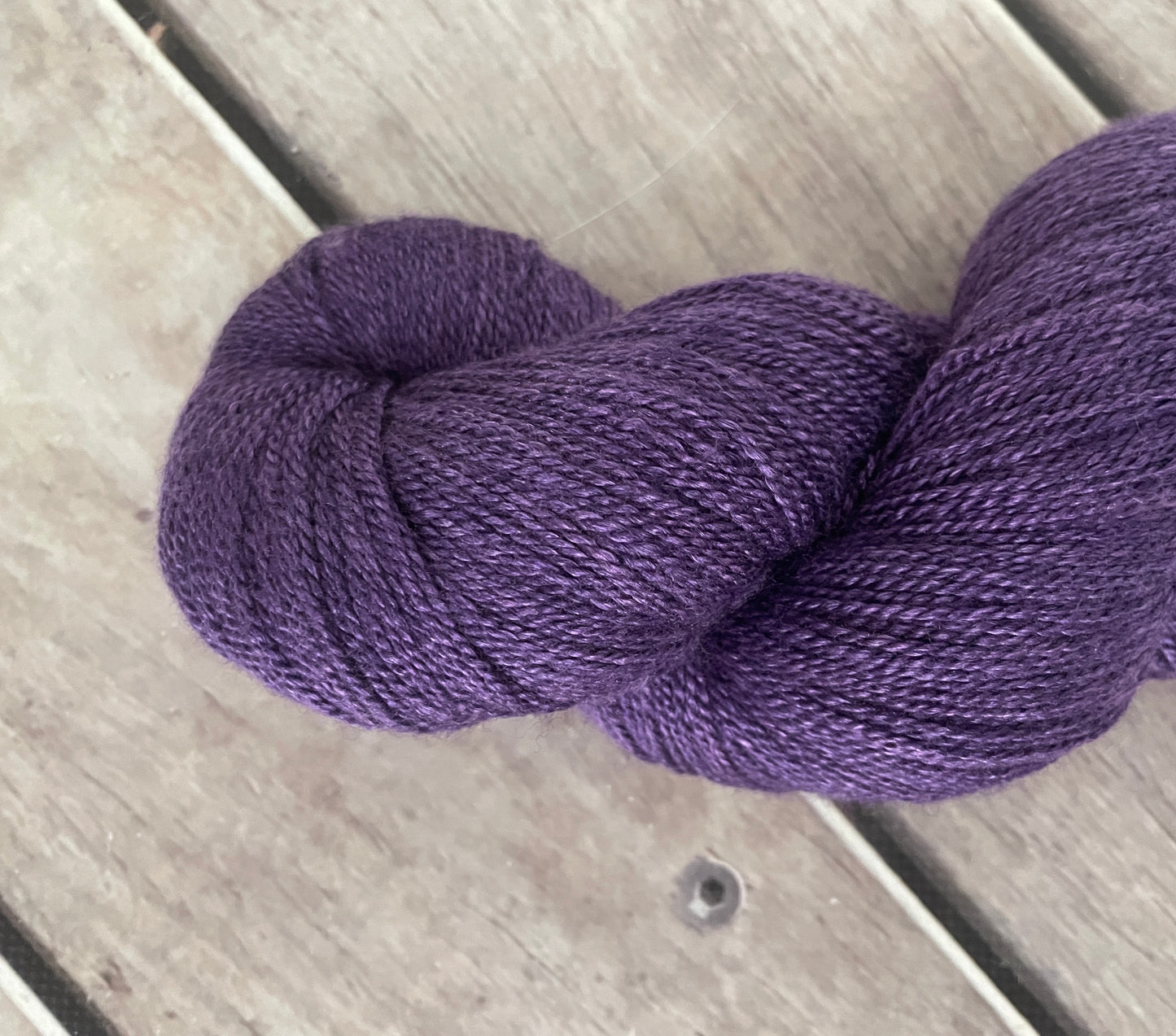 Damson ooak - Merino/silk - 3 Ply - Jasmine 3
