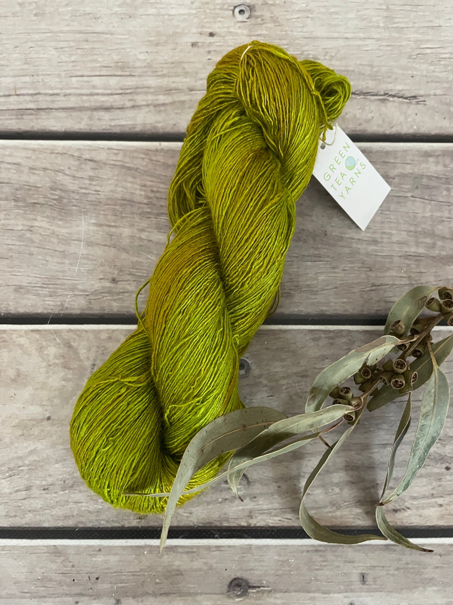 Radio Green - lace weight Tussah silk - Ujicha