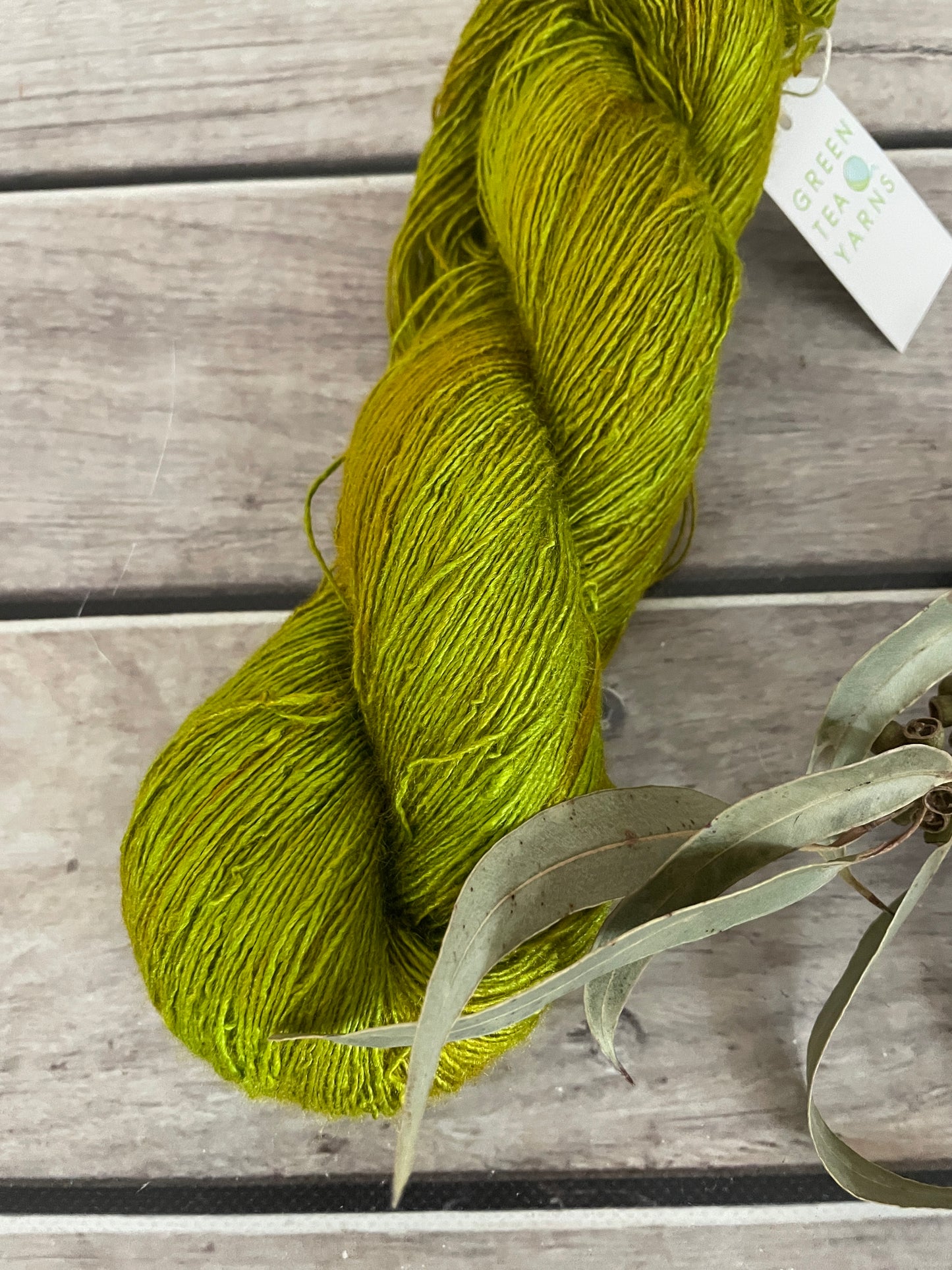 Radio Green - lace weight Tussah silk - Ujicha