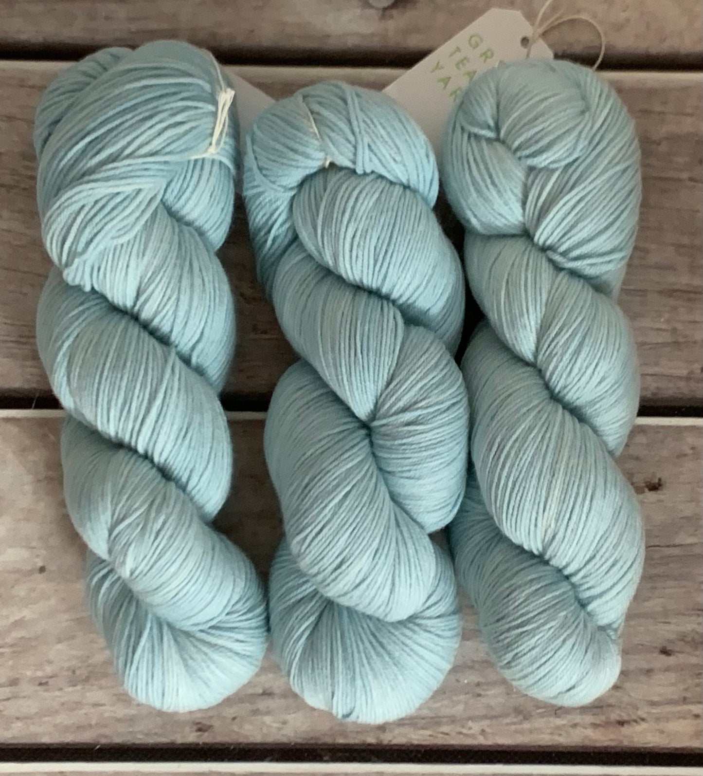 Sea Breeze - sock yarn in merino and nylon - Darjeeling