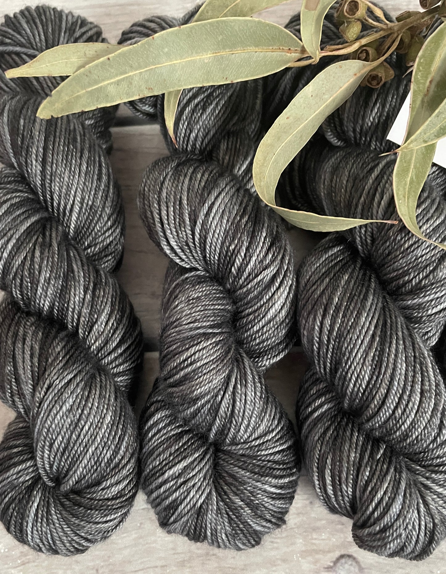 Fallen Ashes - Jasmin DK