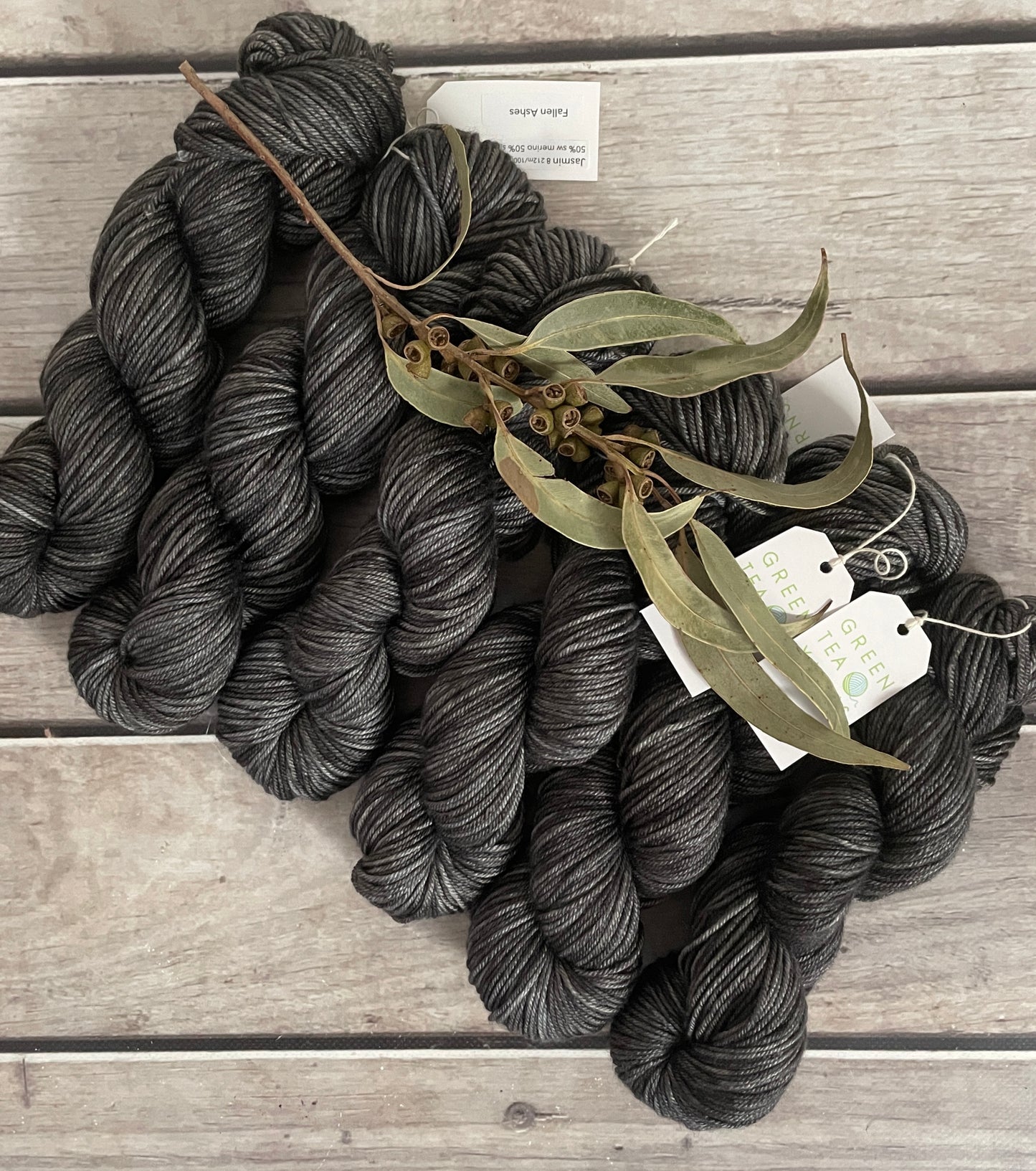 Fallen Ashes - Jasmin DK
