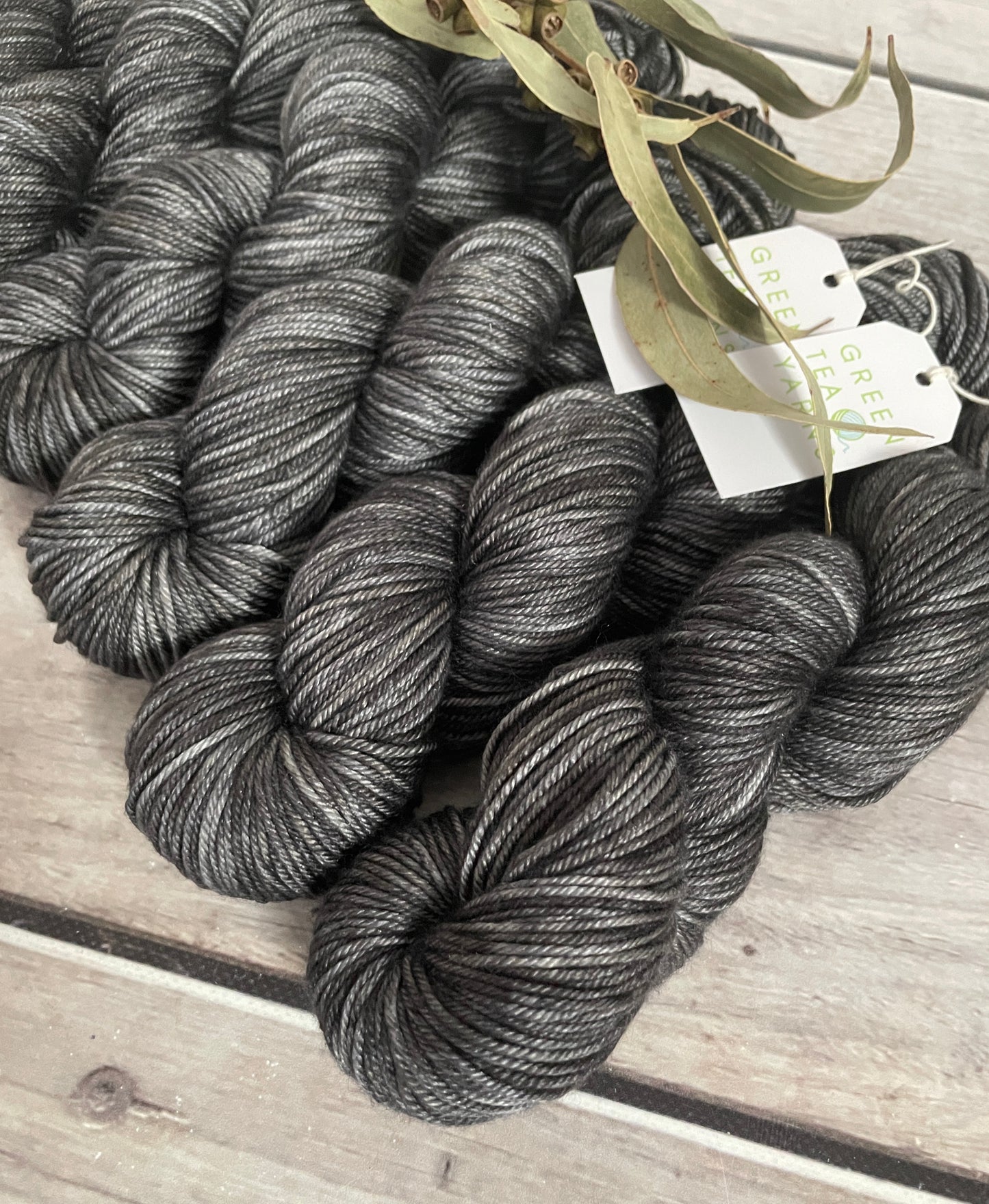 Fallen Ashes - Jasmin DK