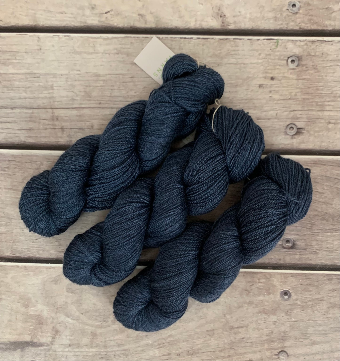Midnight in Paradise - 8 Ply - BFL and silk - Luschan DK