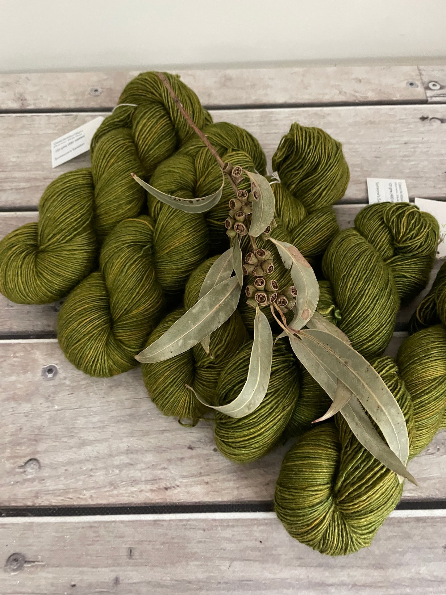 Someone's Sweater - 4 ply singles, Merino, silk, yak - Cassis f