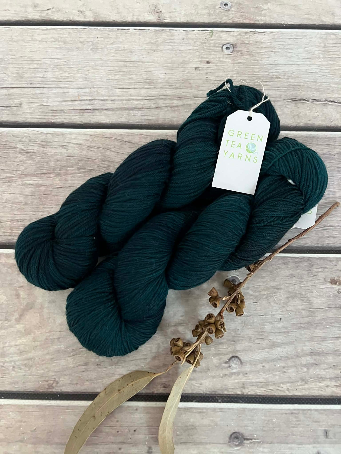 Phoenix 12 - Darjeeling DK sock yarn - 8 ply