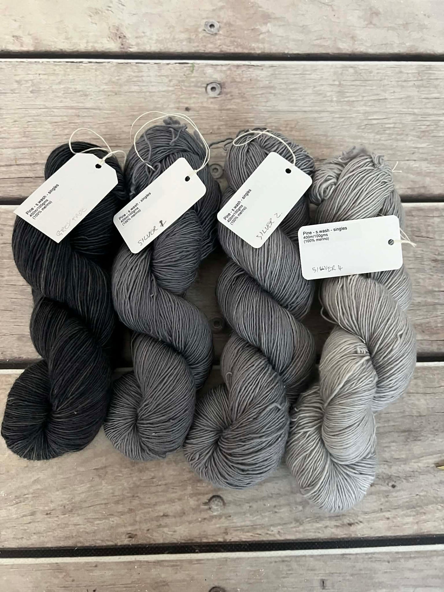 Whisper - 4 skein fade_ sw merino single _ Pine