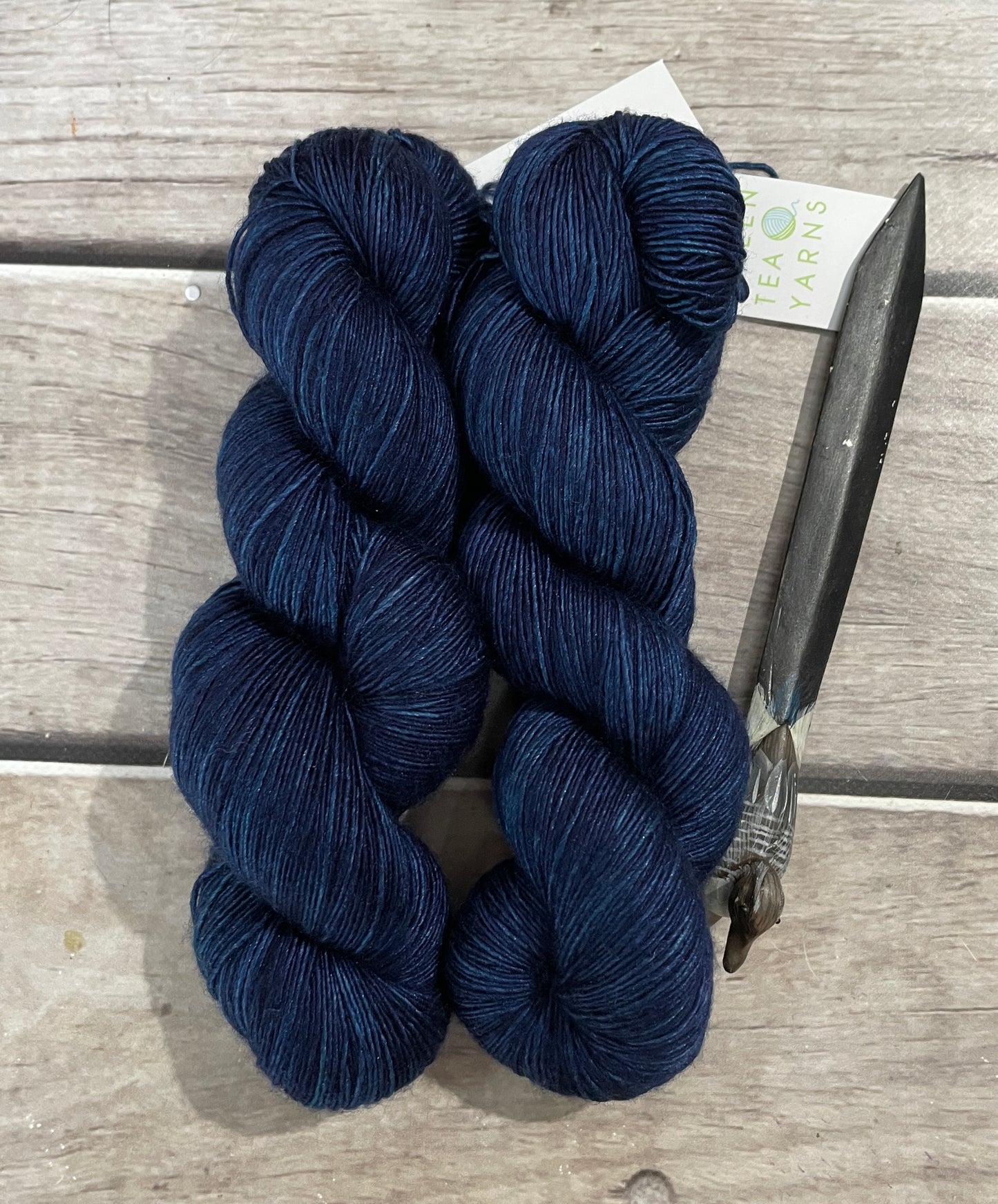 Midnight in Paradise - Osmanthus - 4 ply single