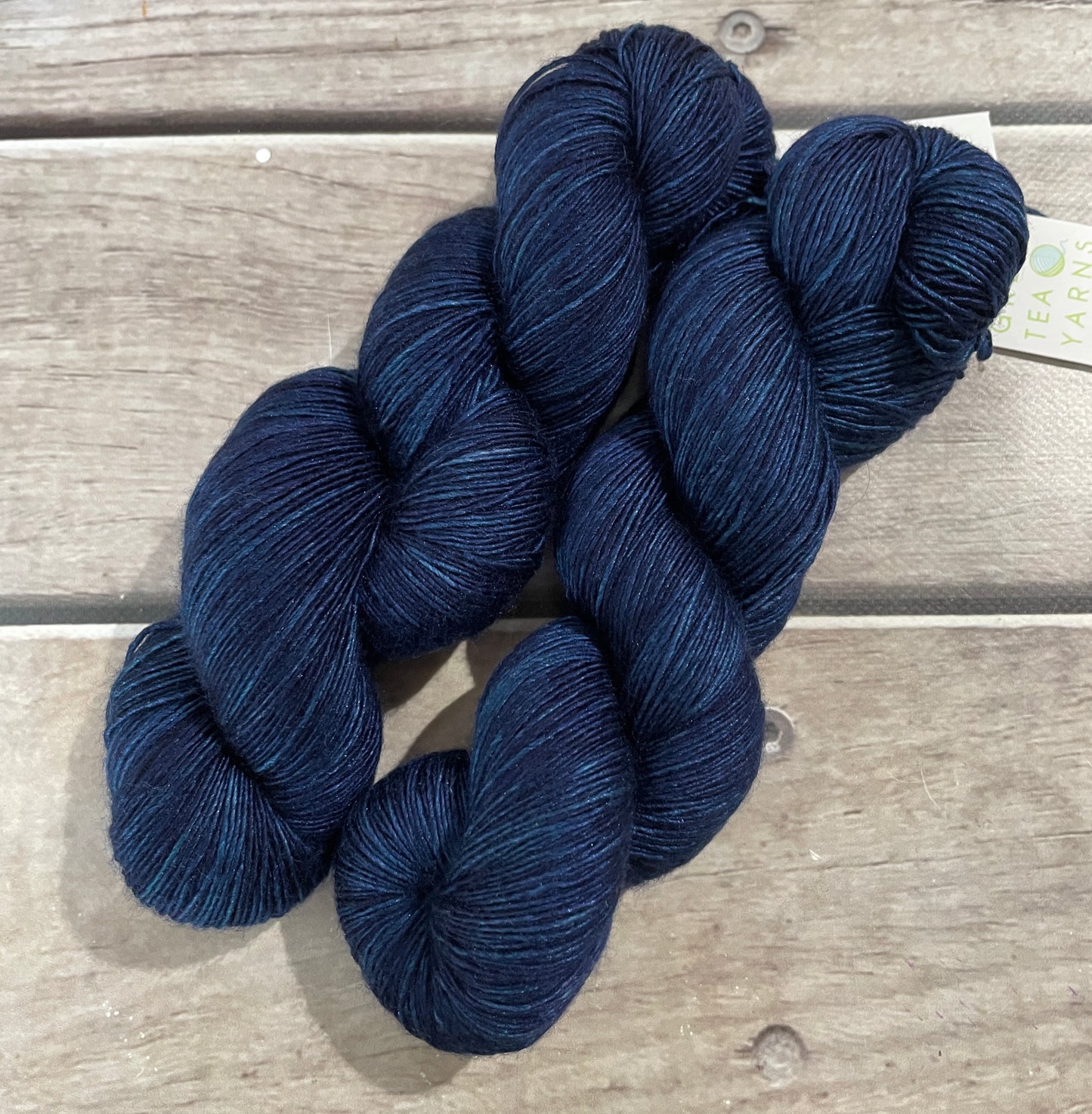 Midnight in Paradise - Osmanthus - 4 ply single