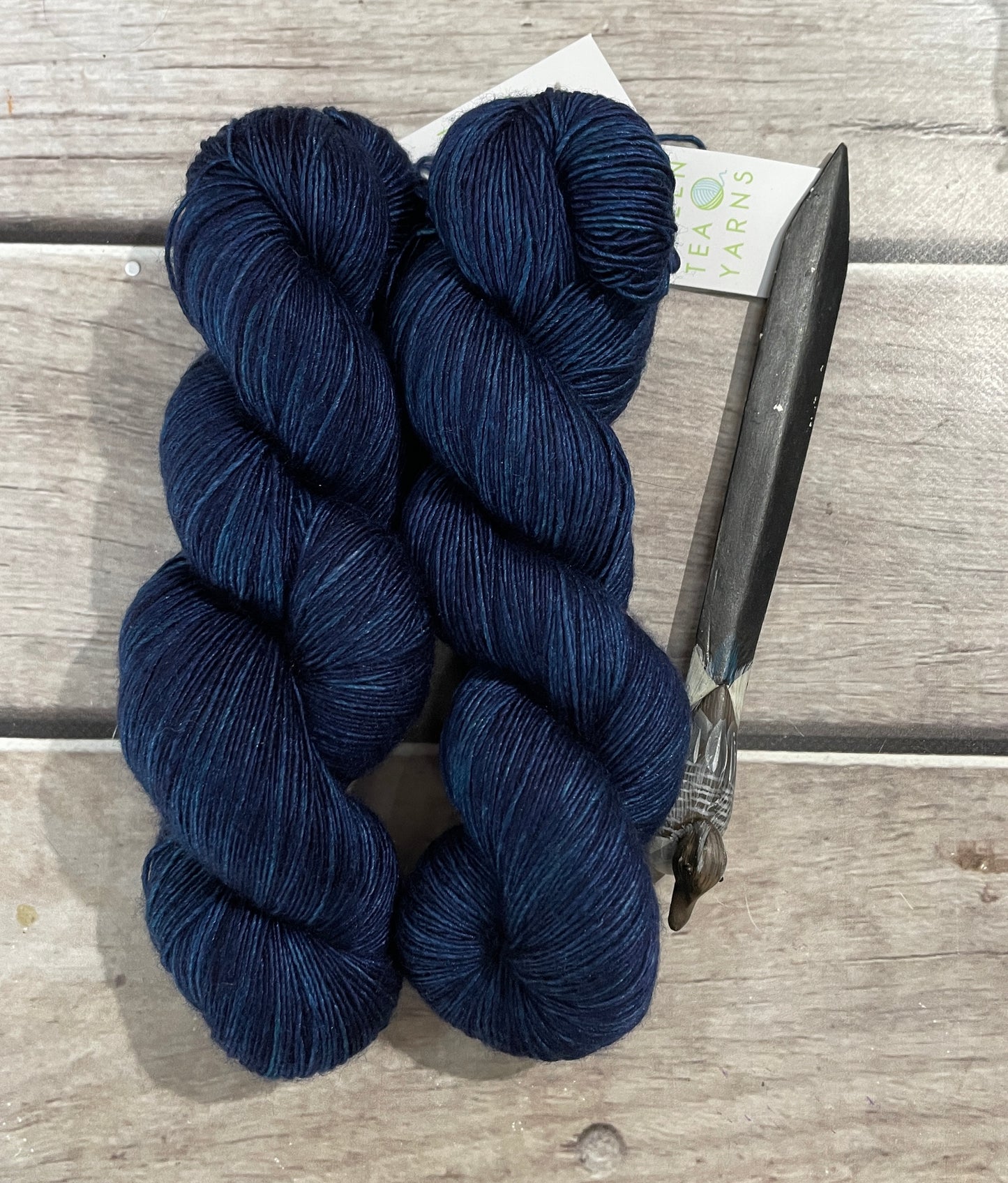 Midnight in Paradise - Osmanthus - 4 ply single