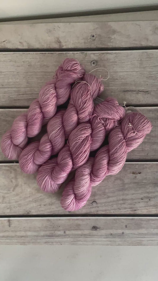 Soft Rose - 4 ply in Mulberry silk and Merino singles yarn - Osmanthus