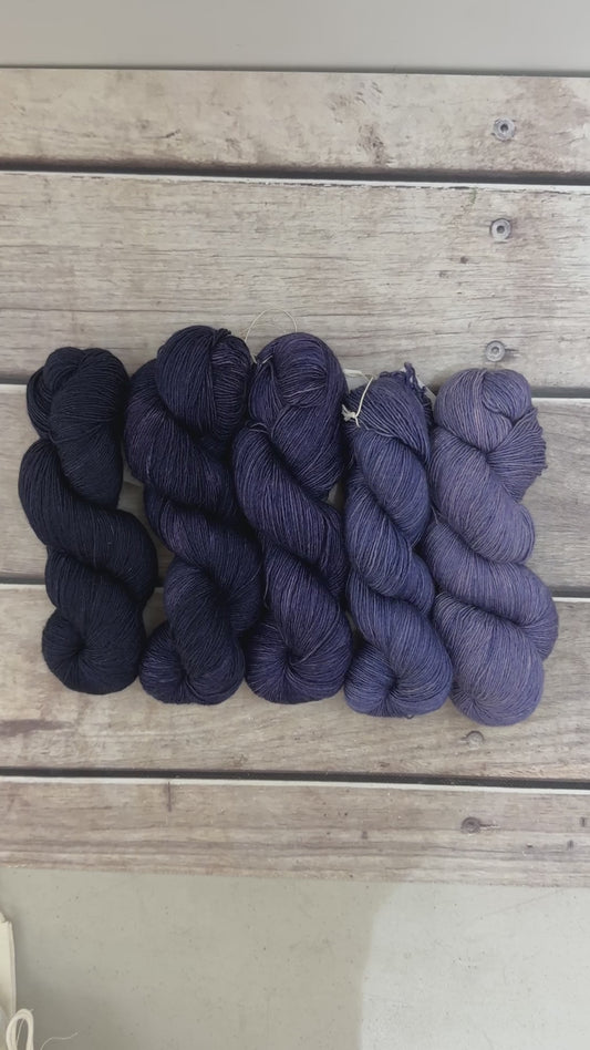 Gloaming - 5 skein set - 4 ply single/Osmanthus