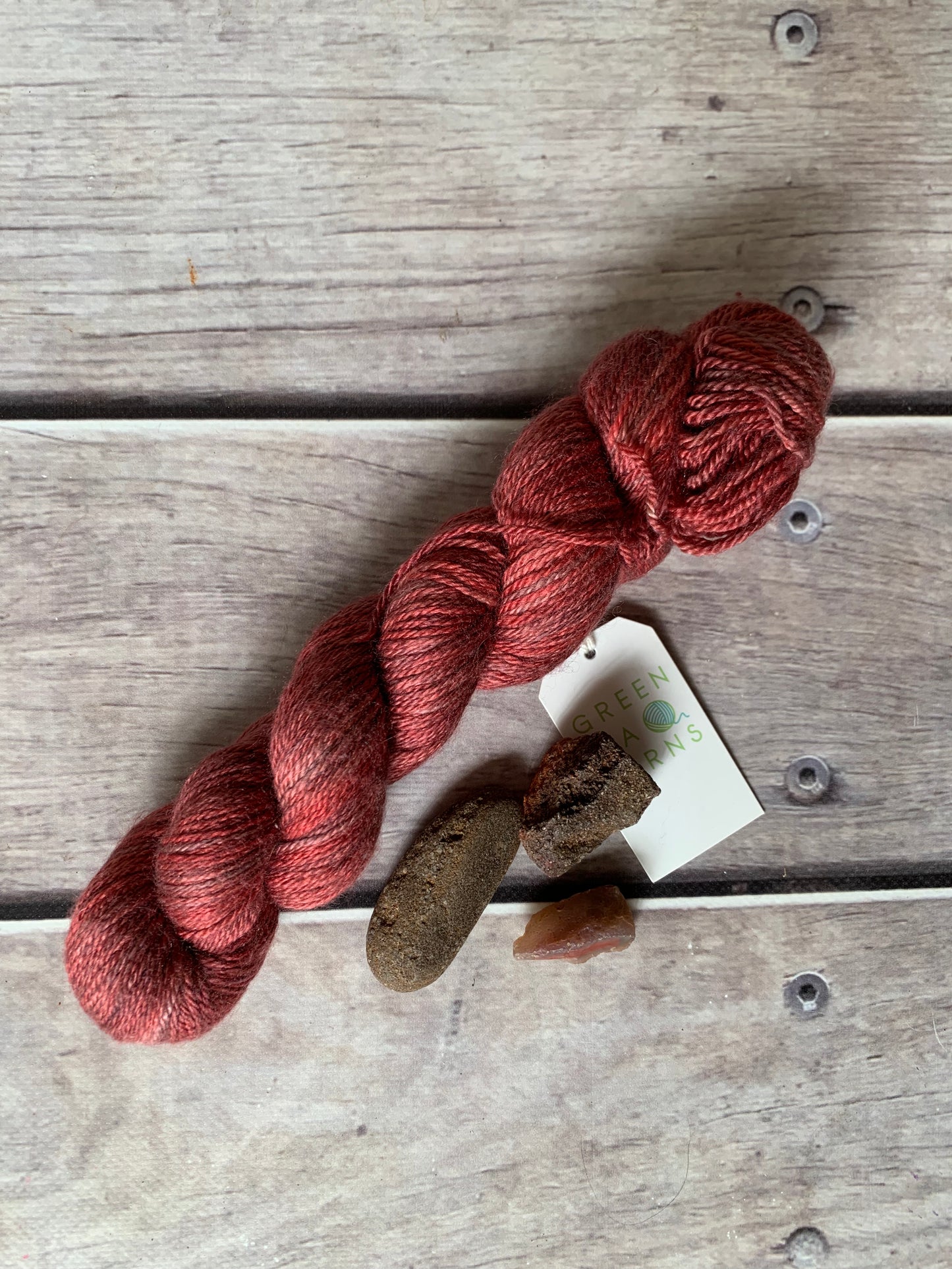 Ming Red 50g - 4 Ply Silk & Merino - White Cloud
