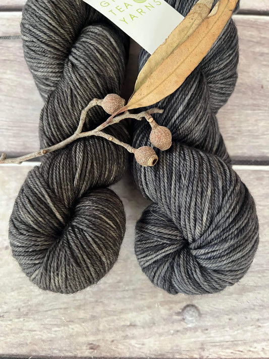 Fallen Ashes - 8ply - Mangosteen 8