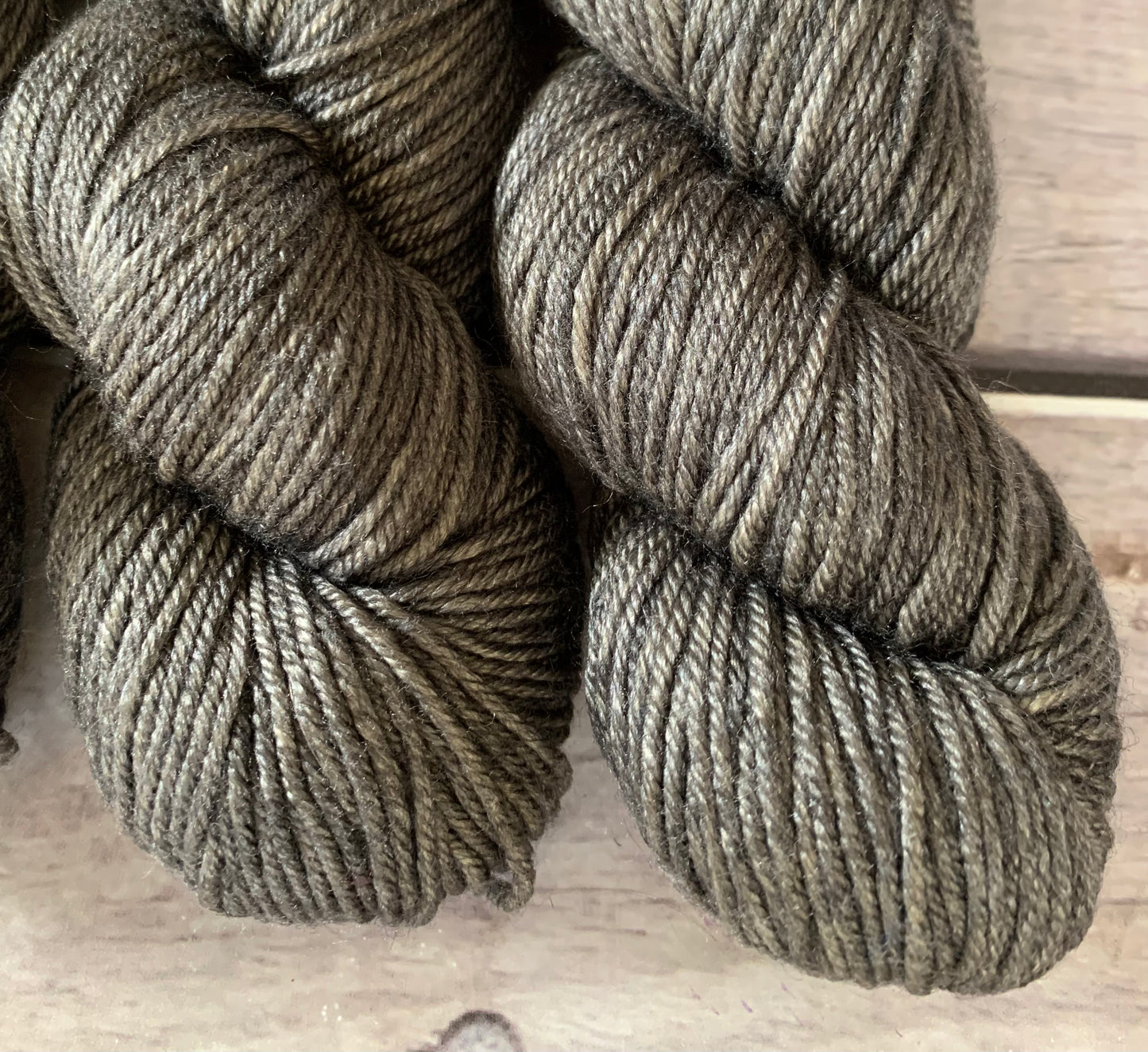 Fallen Ashes - 8 Ply - BFL and silk - Luschan DK