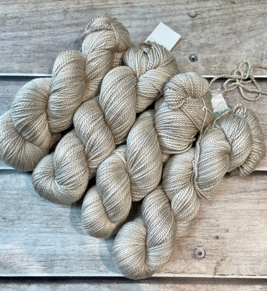 Wild Oats - 8 ply silk and merino - White Cloud DK