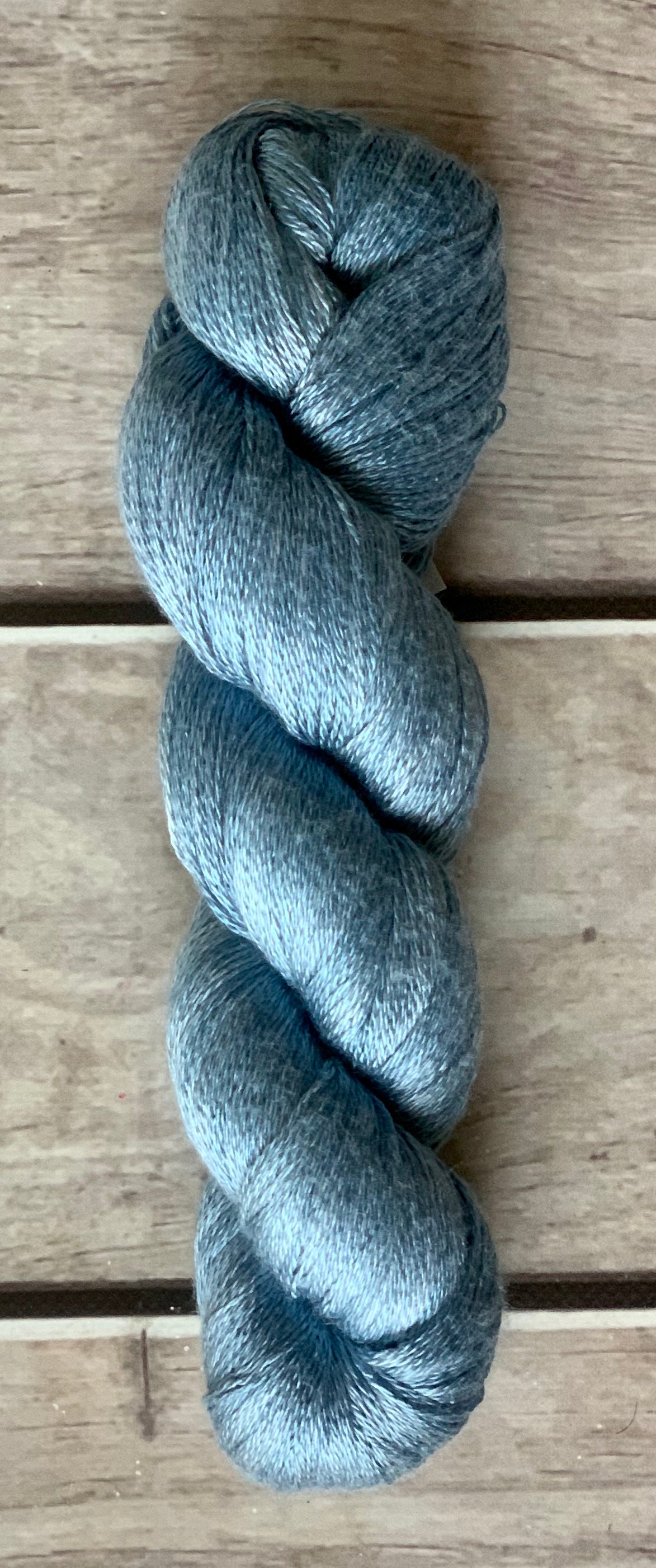 Moon Blue - 2 ply in Mulberry silk - Pekoe (l)