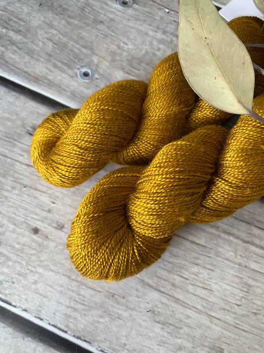 Ming Tile - 4 ply in pure Mulberry silk - Ginseng f