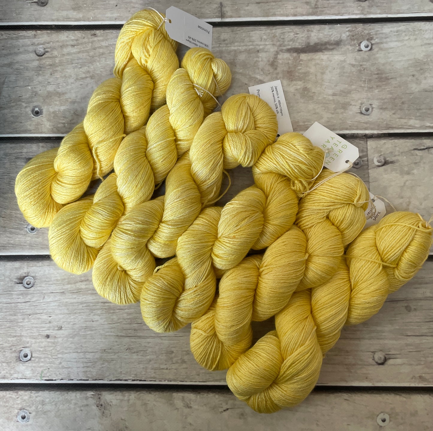 Primrose - 4ply/fingering - silk and merino - Jasmin 4