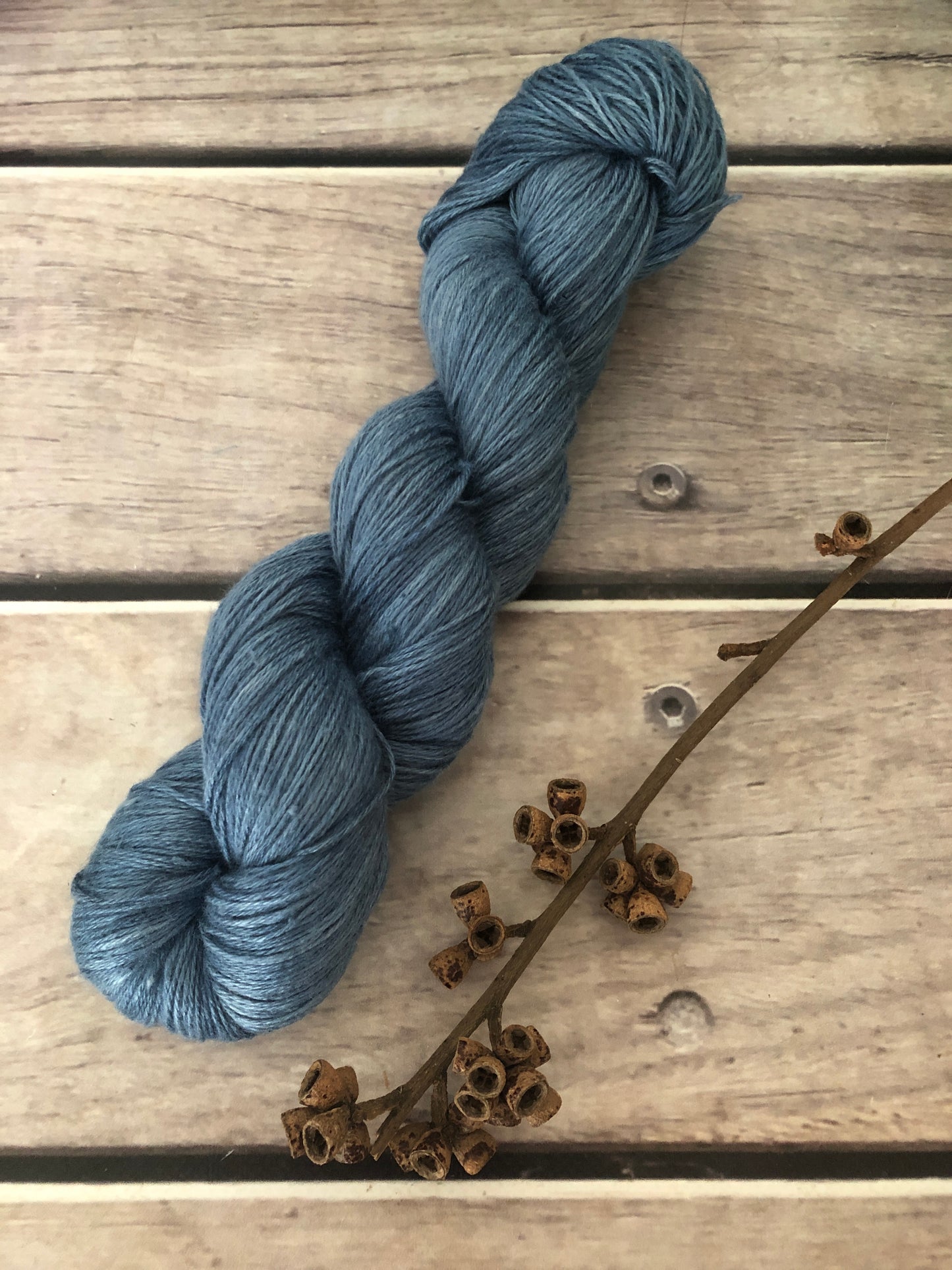 Nauriyu on Linden - 4 ply silk and linen yarn