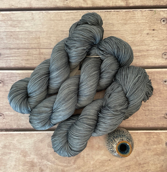 Ashworth ooak - Tussah silk chainette yarn - 4 ply - Yecha OB