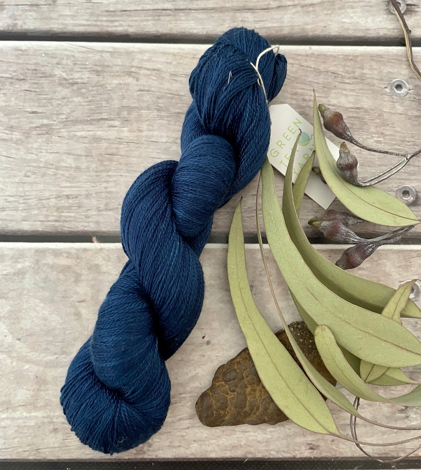 Midnight in Paradise - 3 ply in pure Mulberry silk - Ginseng hl