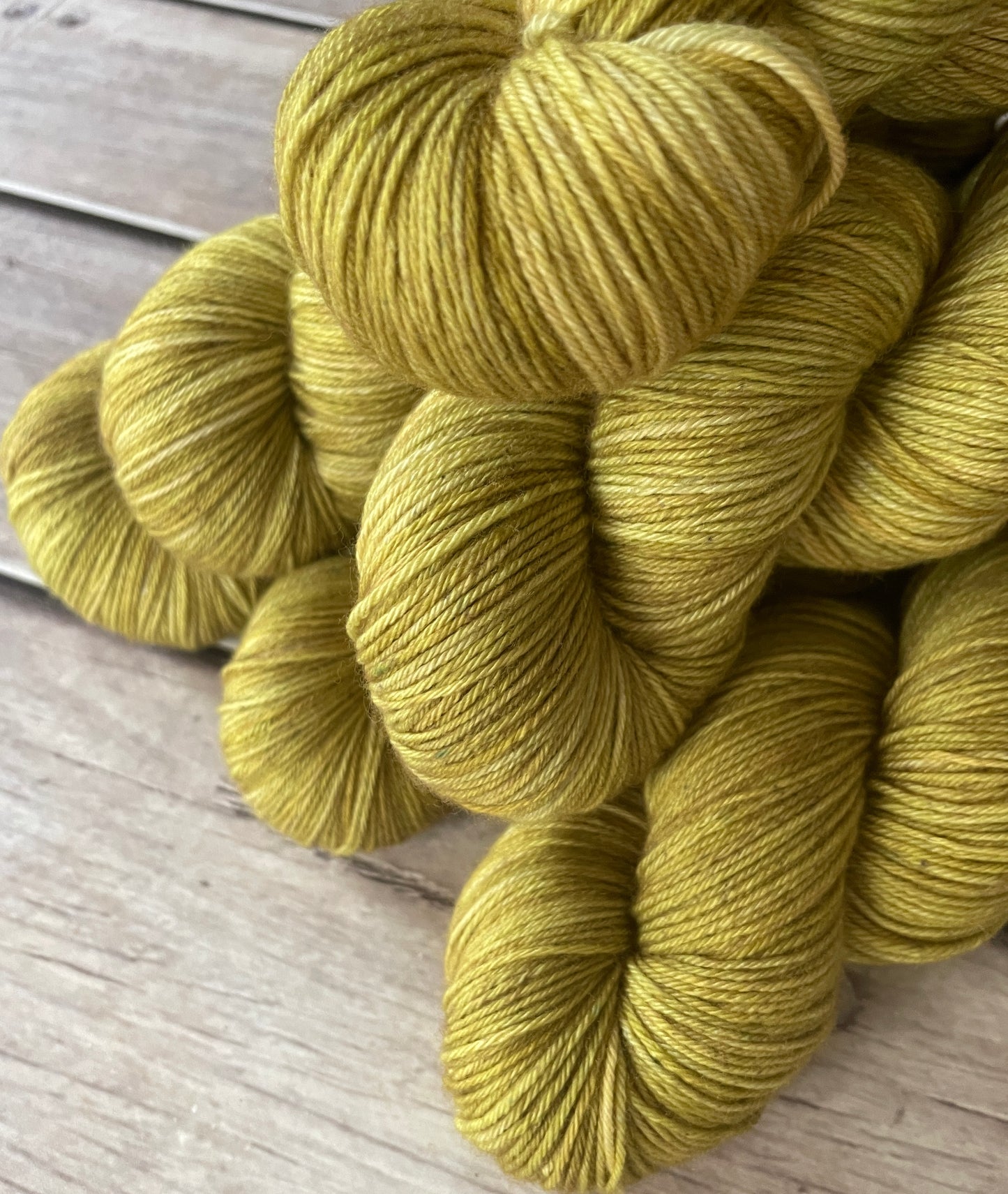 Tall Grass ooak - sock yarn in merino and nylon - Darjeeling