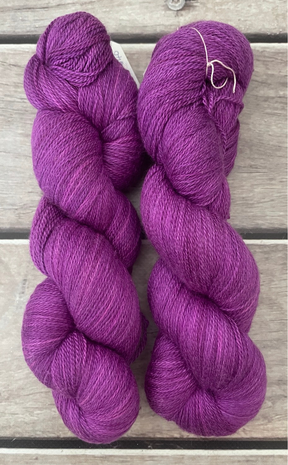 Dragon Fruit - 2 ply in Silk and Merino - Sencha