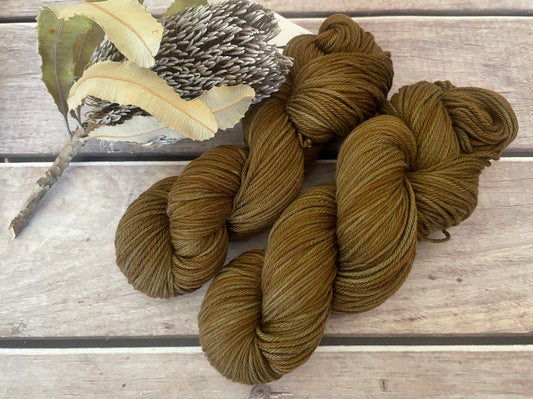 Autumn Leaf on Billy Aussie Merino - 8ply DK yarn