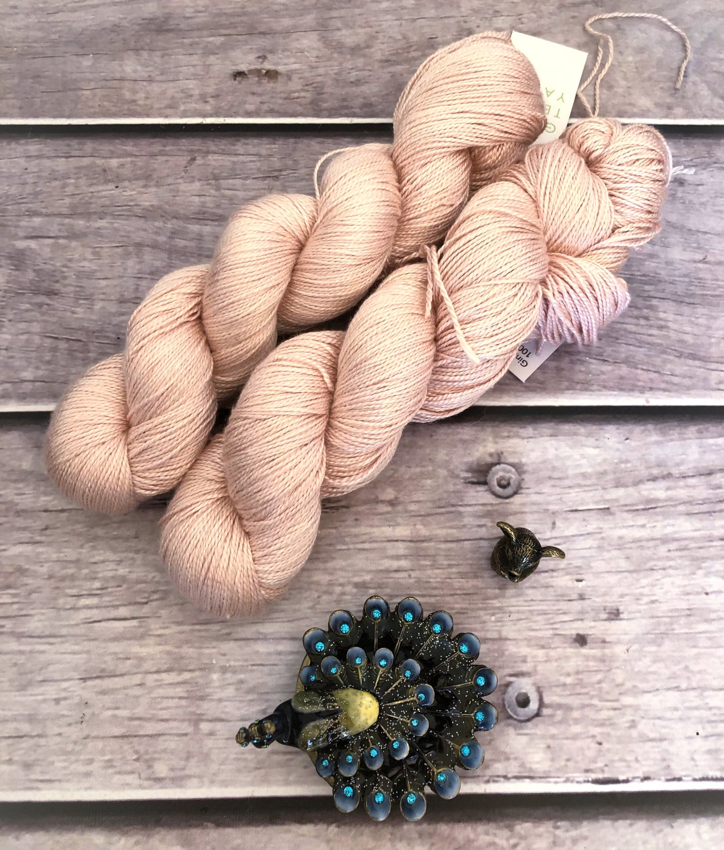 She Sells Seashells - 4 ply in Mulberry silk - Ginseng