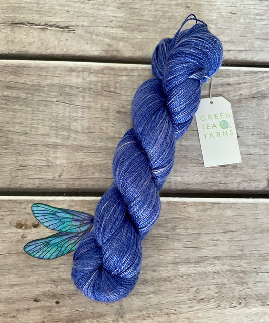 Blue Boy ooak - 2 Ply in silk and alpaca - Echinacea