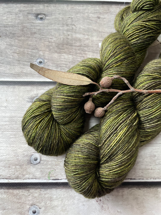 Banksia -  on Merino and Silk 4 ply single - Osmanthus
